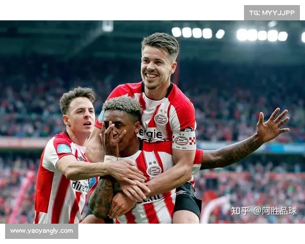 埃因霍温青少年与阿贾克斯青少年培养差异的五大关键要素分析